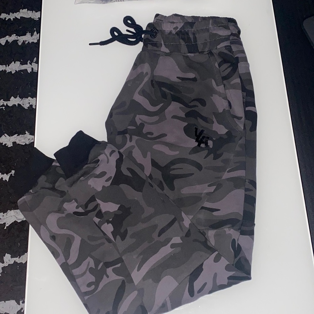 Youngla joggers